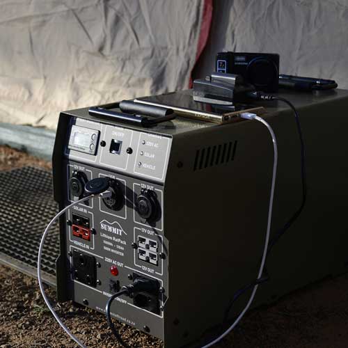 Summit_Shop_Product-images_LiFeP04-RatPack-Inverter_2