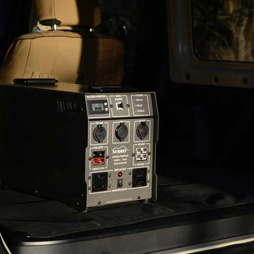 Summit_Shop_Product-images_LiFeP04-RatPack-Inverter_3